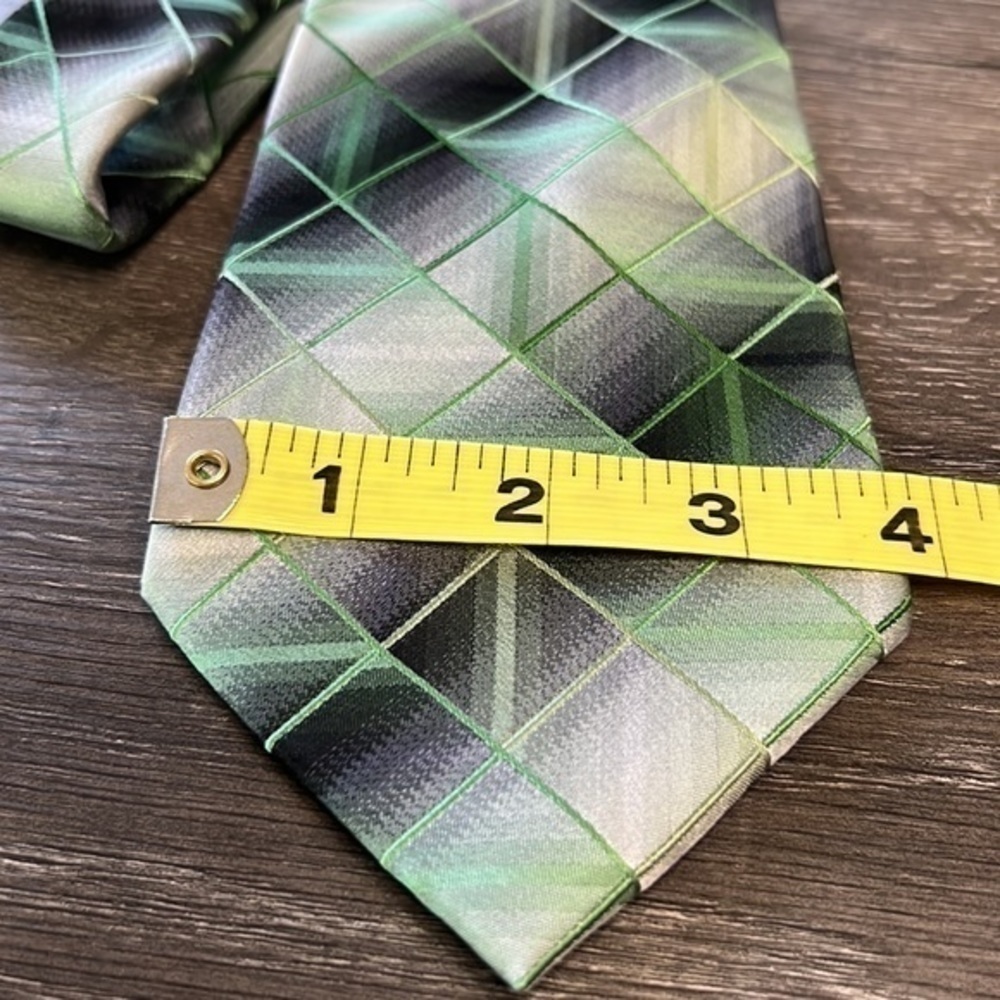 Stafford Performance Silk Necktie Lt. Green Gray - Picture 2 of 5